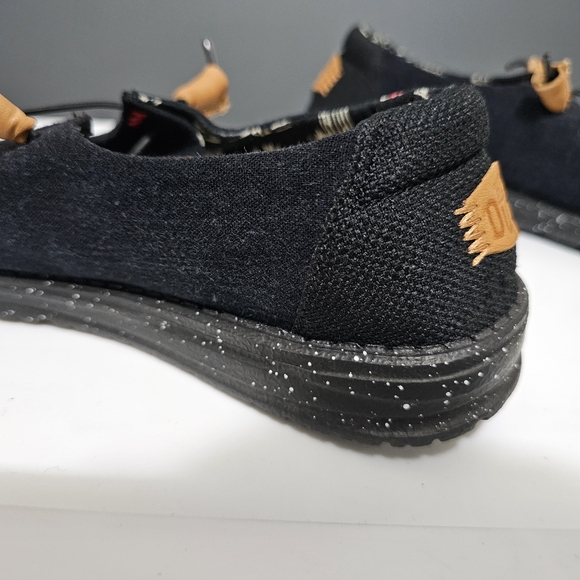 Hey Dude Wendy Washed Shoes - Picture 10 of 14